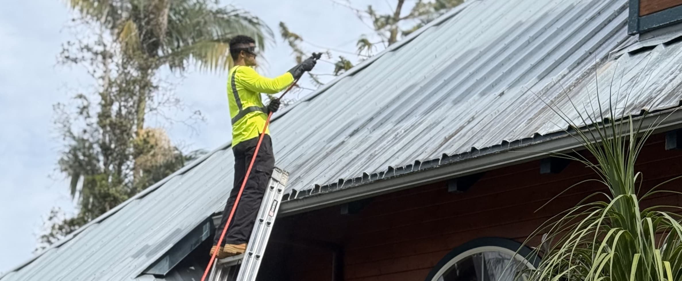 Roof soft washing service in Oahu Hawaii using a safe low-pressure cleaning process