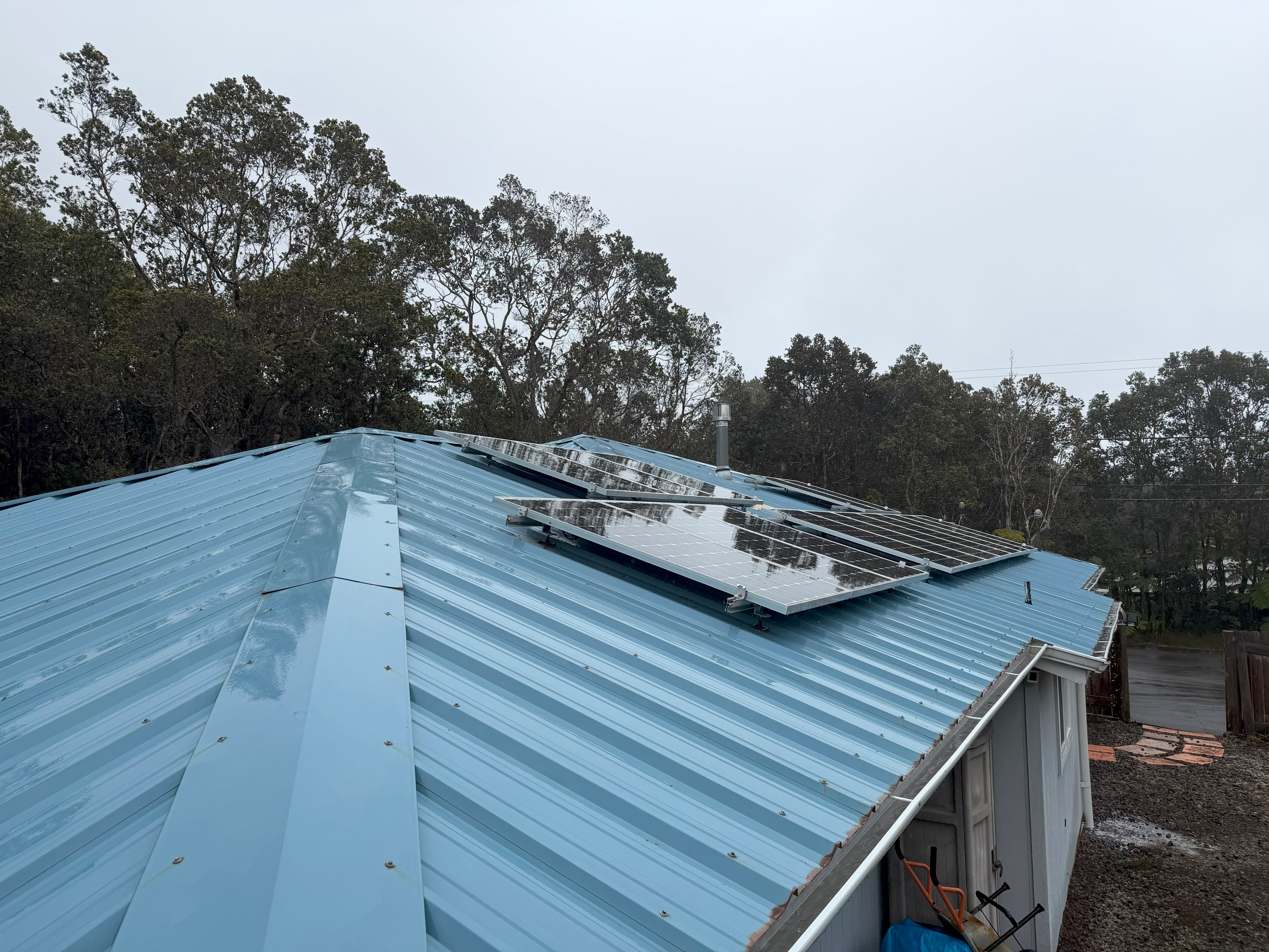 Property after exterior cleaning in Oahu Hawaii